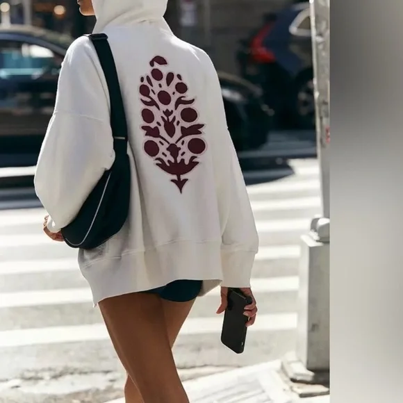 Like New Free People Movement sprint to Finish Logo Ivory Hoodie size M - Picture 3 of 6